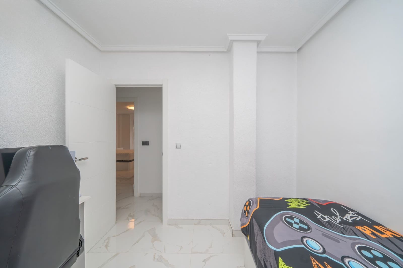 3 bedroom Apartment for sale in Almoradi - € 176,000 (Ref: 9590709)