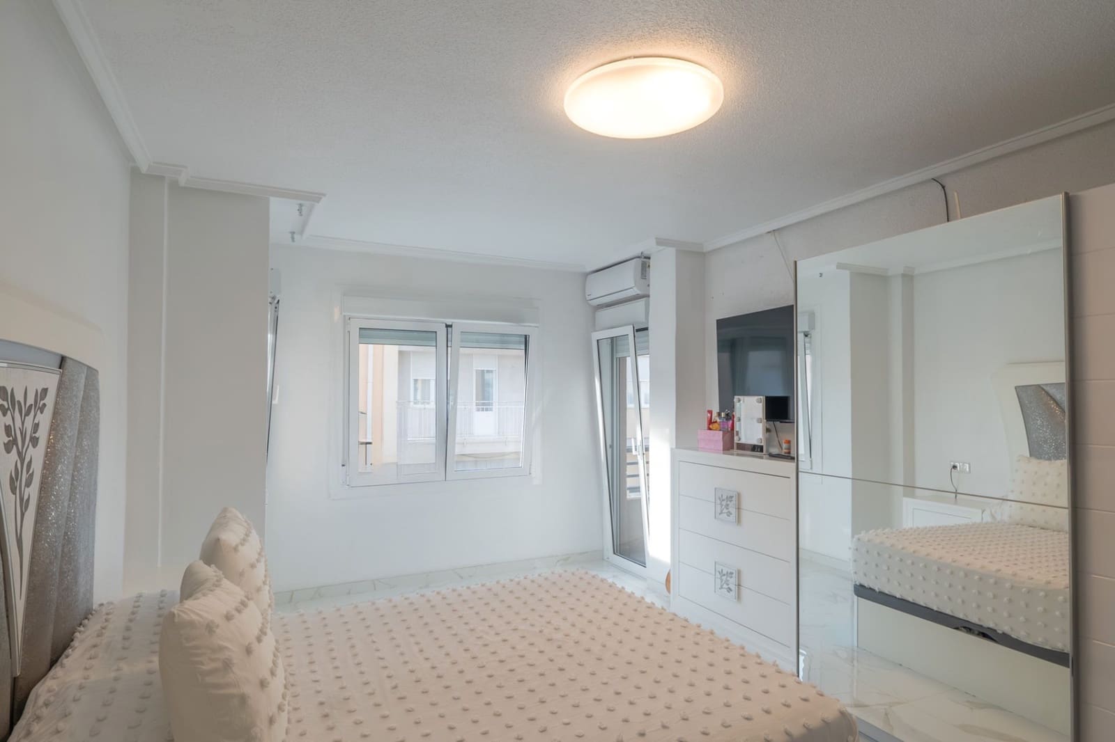 3 bedroom Apartment for sale in Almoradi - € 176,000 (Ref: 9590709)