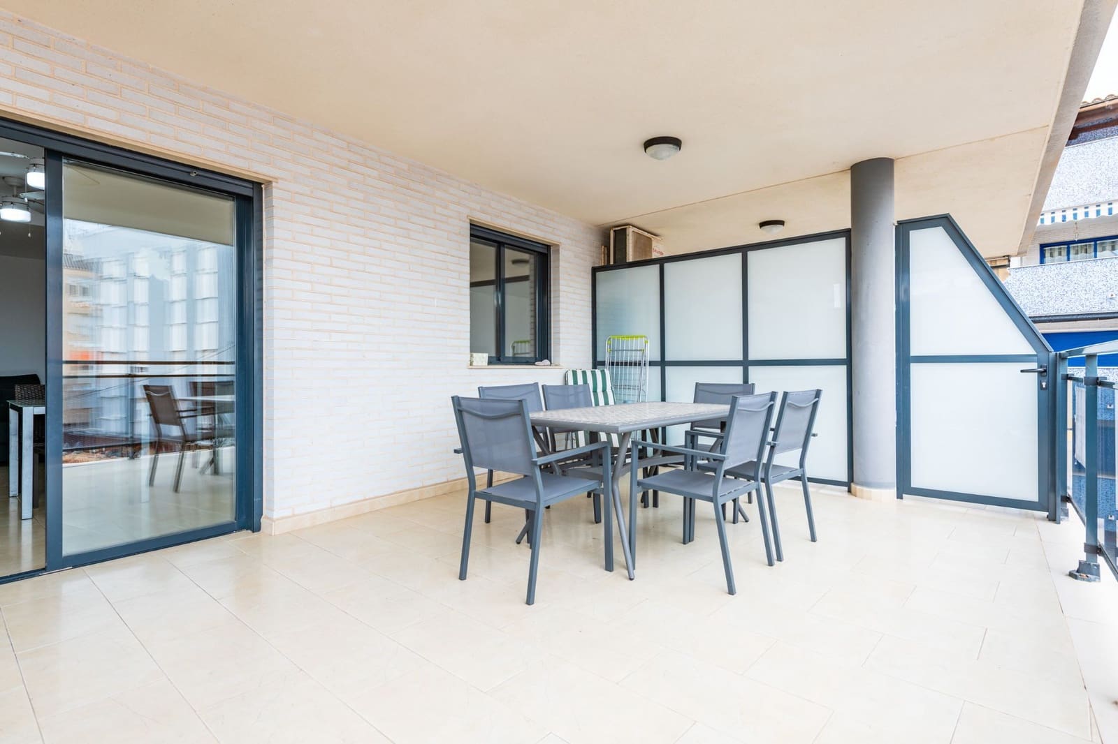 1 chambre Appartement à vendre à Castello de la Plana - 129 000 € (Ref: 9590710)