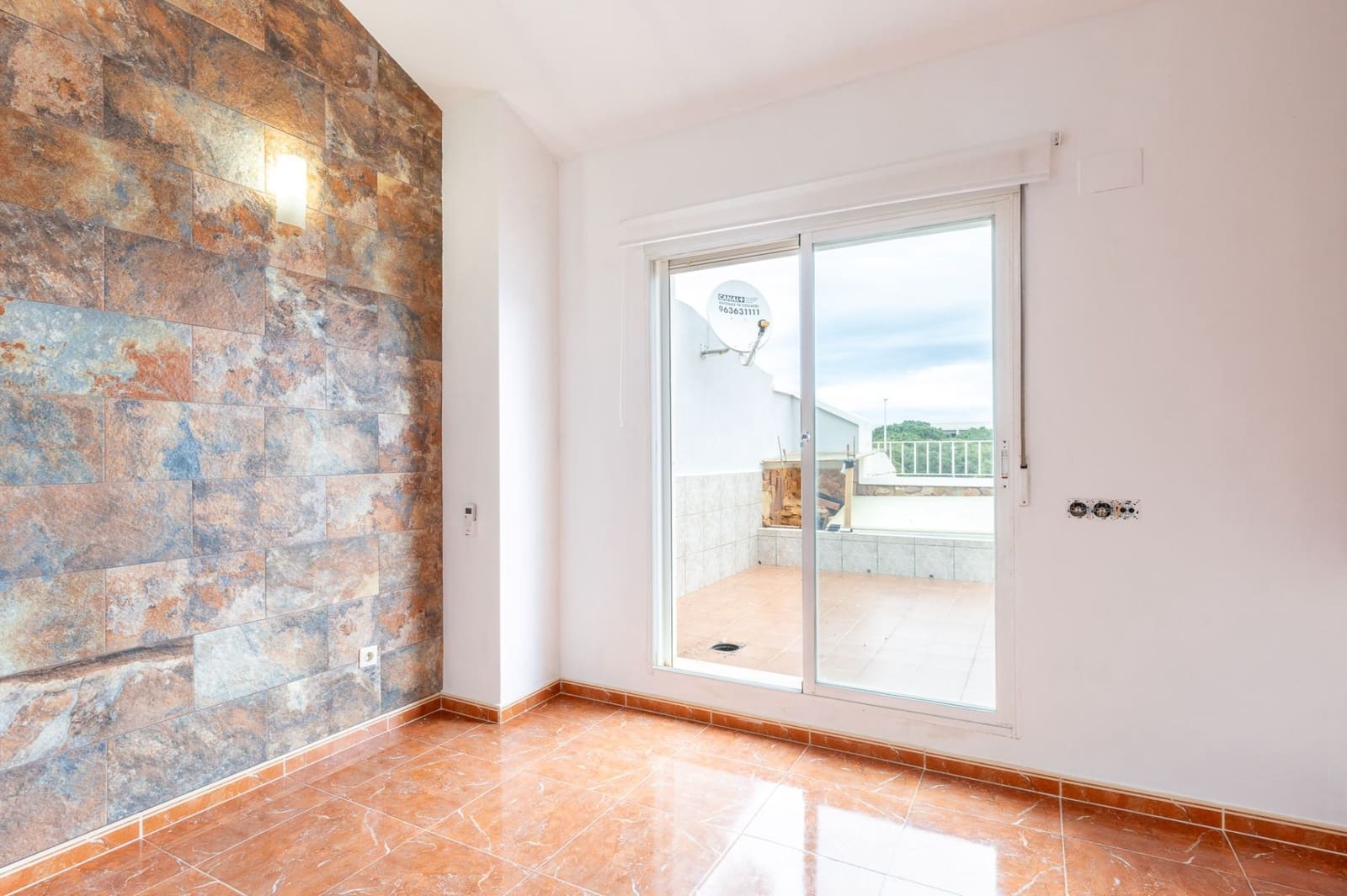 3 sypialnia Dom blizniak na sprzedaż w Pucol z garażem - 335 000 € (Ref: 9590711)