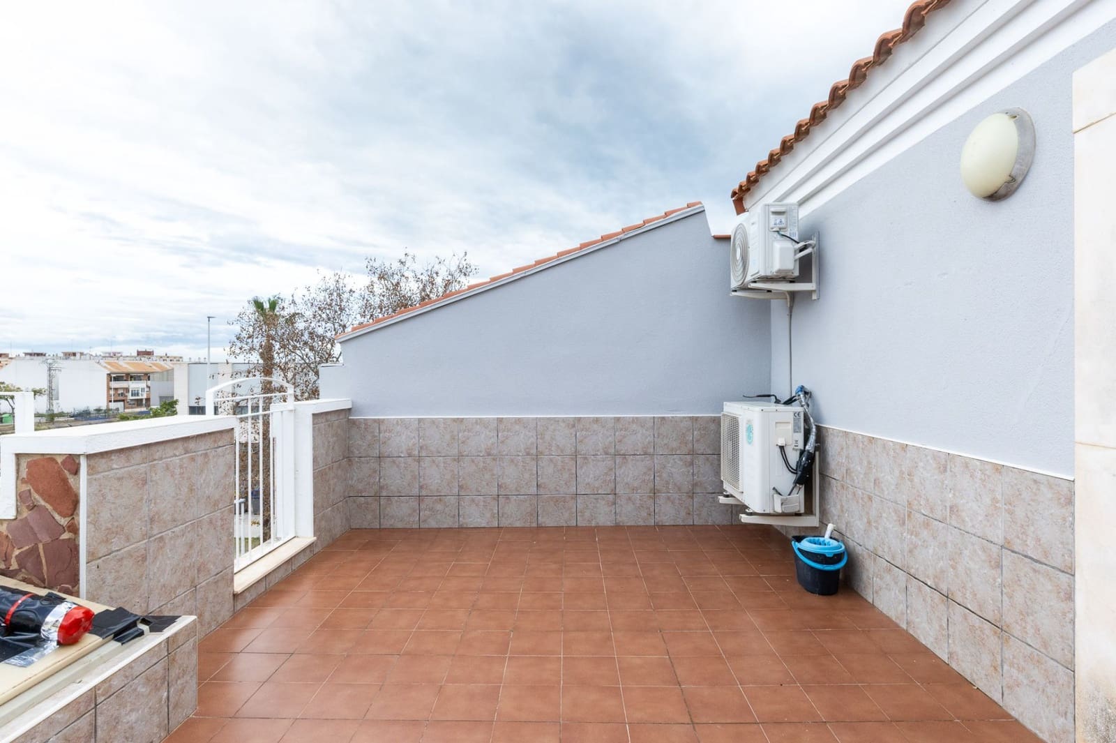 3 sypialnia Dom blizniak na sprzedaż w Pucol z garażem - 335 000 € (Ref: 9590711)