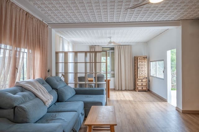 4 bedroom Villa for sale in Gandia with pool - € 310,000 (Ref: 9590713)