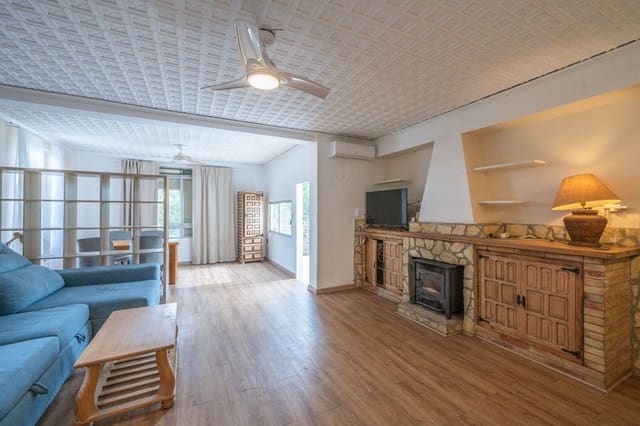 4 bedroom Villa for sale in Gandia with pool - € 310,000 (Ref: 9590713)