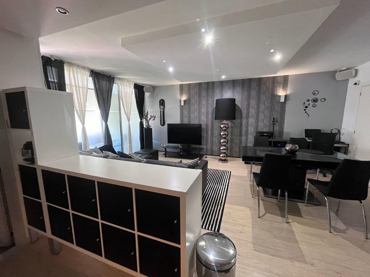 2 bedroom Apartment for sale in Ibiza / Eivissa town with pool garage - € 1,150,000 (Ref: 9594631)