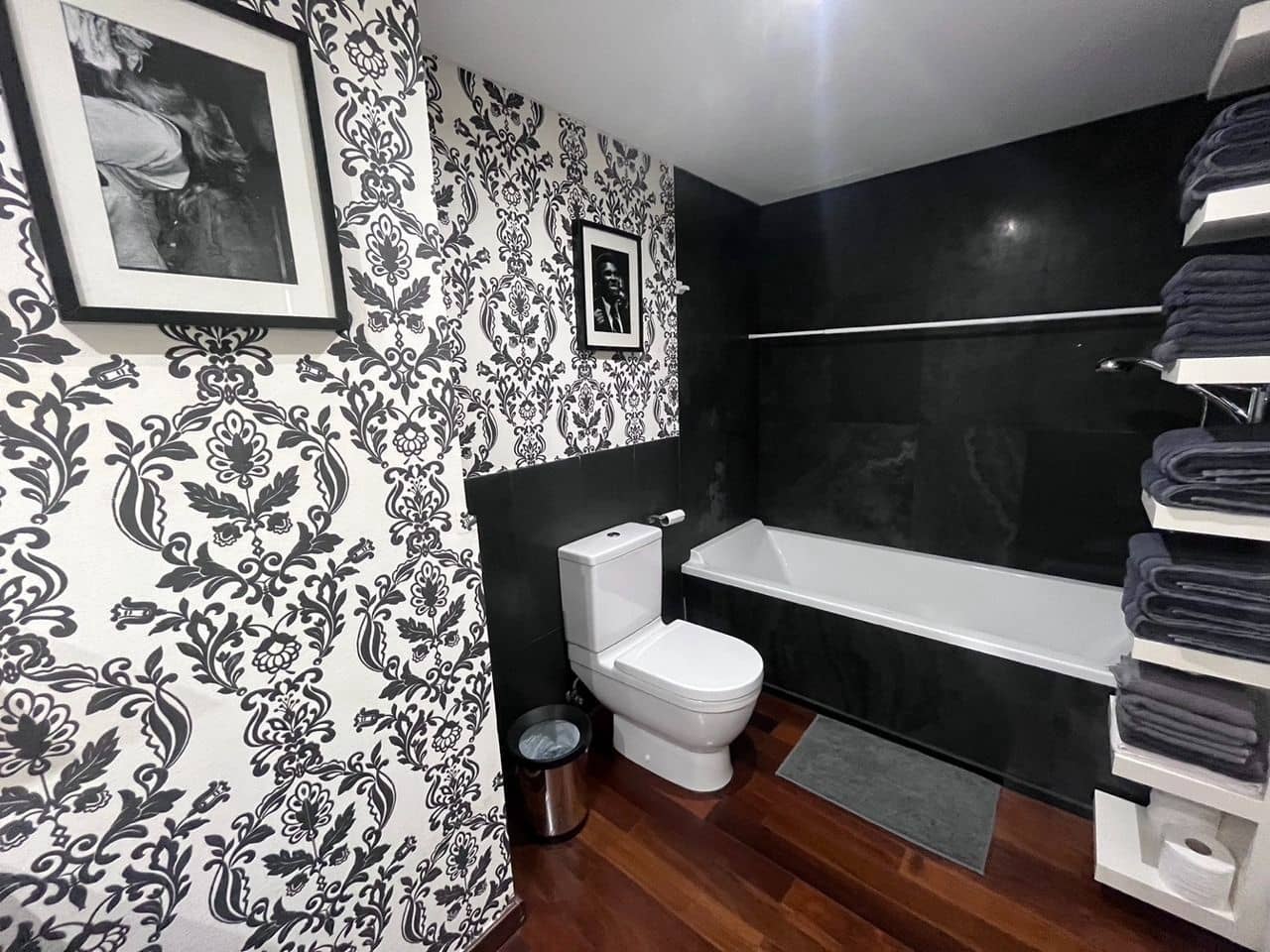 2 bedroom Apartment for sale in Ibiza / Eivissa town with pool garage - € 1,150,000 (Ref: 9594631)