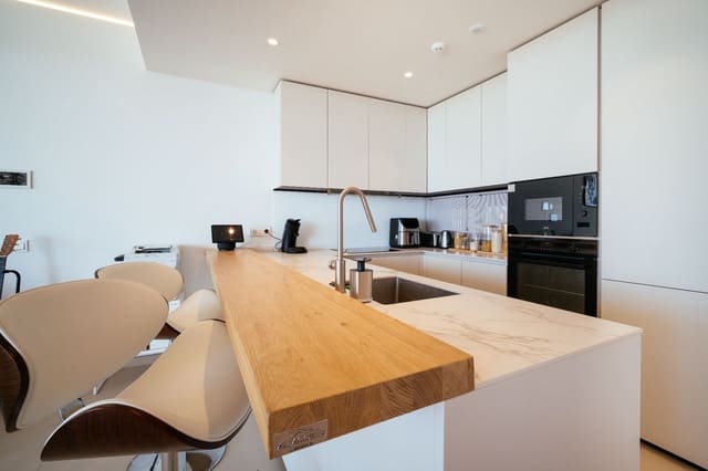 3 sypialnia Apartament na sprzedaż w Mijas z basenem garażem - 1 150 000 € (Ref: 9594632)