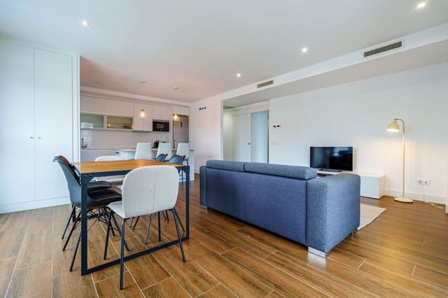 2 makuuhuone Huoneisto myytävänä paikassa Madrid kaupunki mukana uima-altaan - 770 000 € (Ref: 9594633)