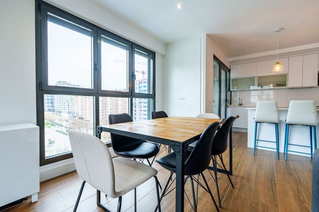 2 makuuhuone Huoneisto myytävänä paikassa Madrid kaupunki mukana uima-altaan - 770 000 € (Ref: 9594633)