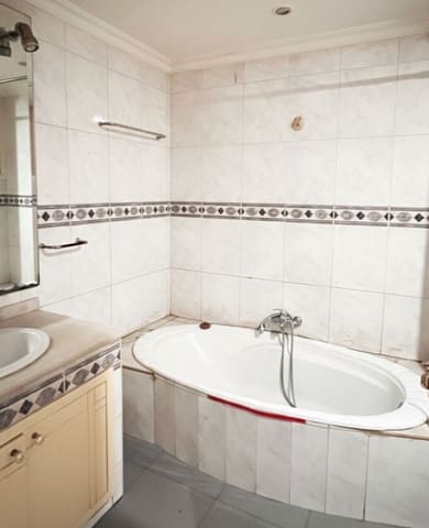 2 slaapkamer Appartement te koop in Valencia stad - € 270.000 (Ref: 9594634)