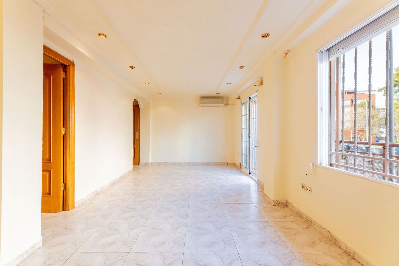 Apartamento de 2 habitaciones en València ciudad en venta - 268.000 € (Ref: 9594634)