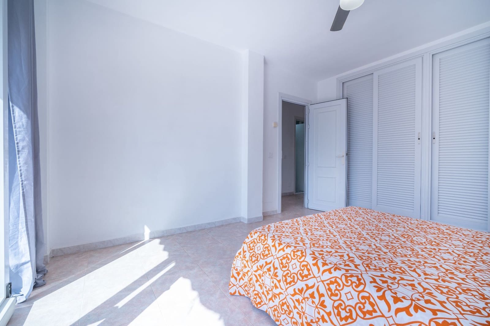 4 Zimmer Villa zu verkaufen in Rincon de la Victoria mit Pool Garage - 880.000 € (Ref: 9594635)