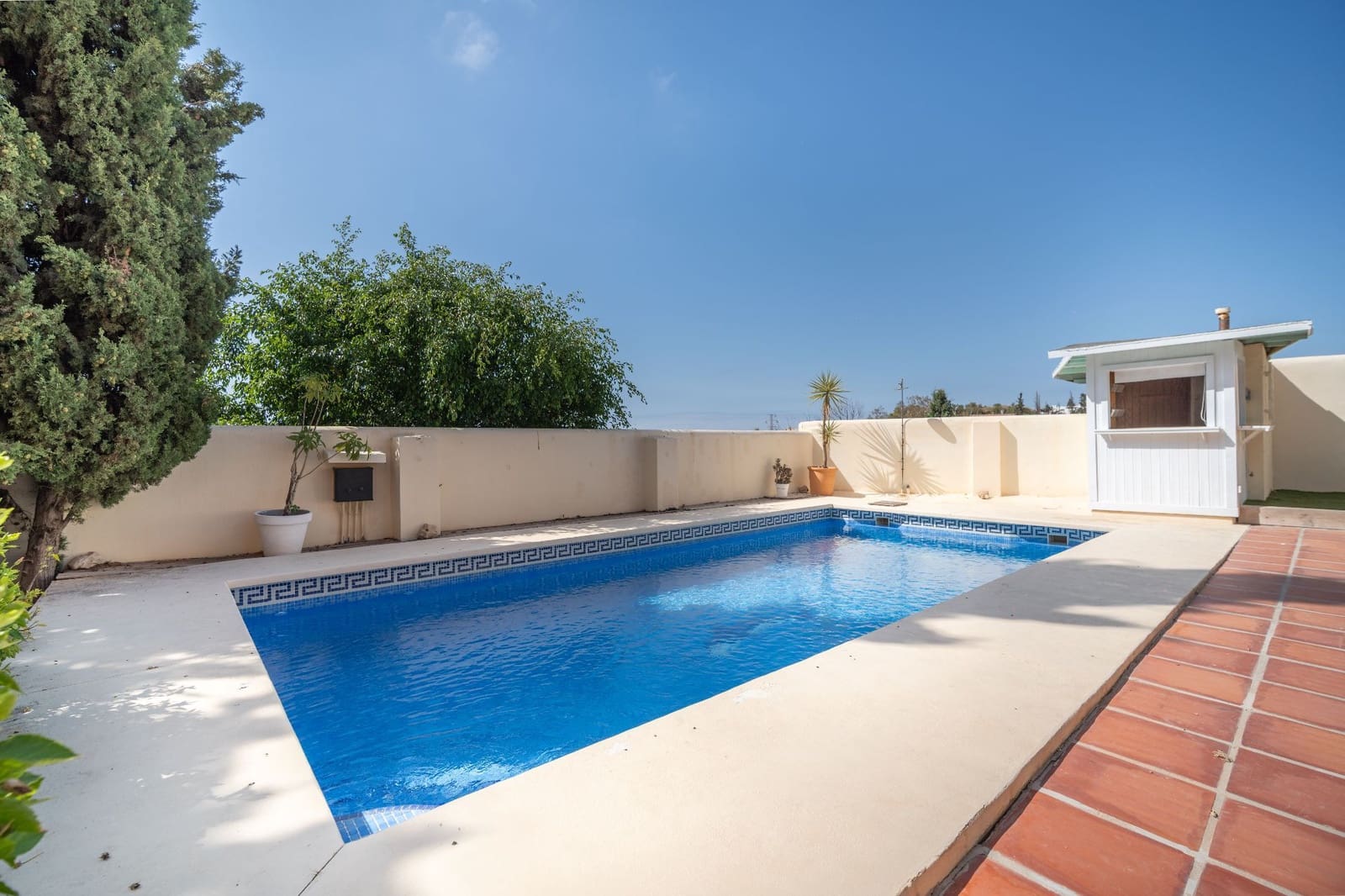 4 Zimmer Villa zu verkaufen in Rincon de la Victoria mit Pool Garage - 880.000 € (Ref: 9594635)