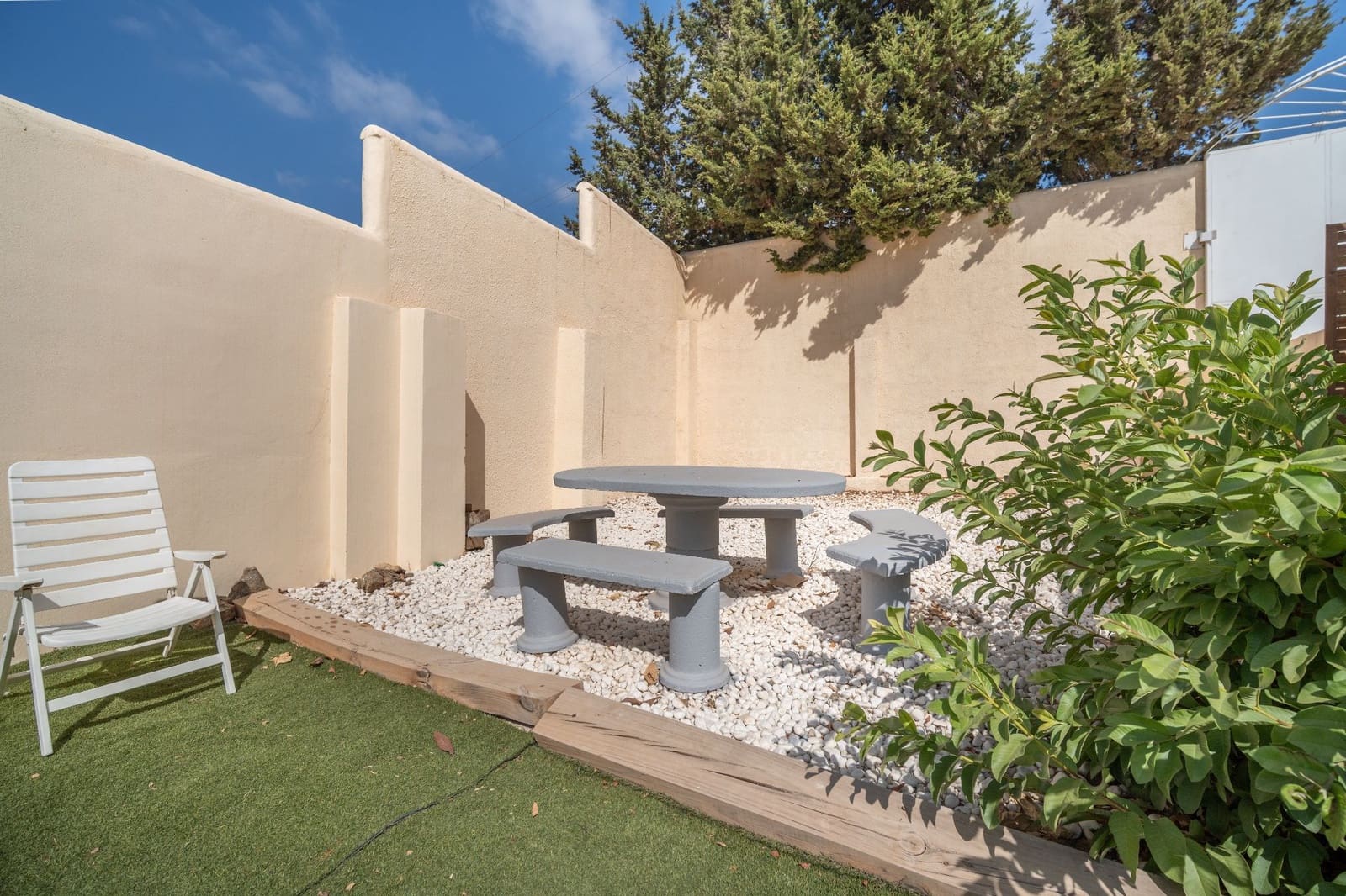 4 Zimmer Villa zu verkaufen in Rincon de la Victoria mit Pool Garage - 880.000 € (Ref: 9594635)