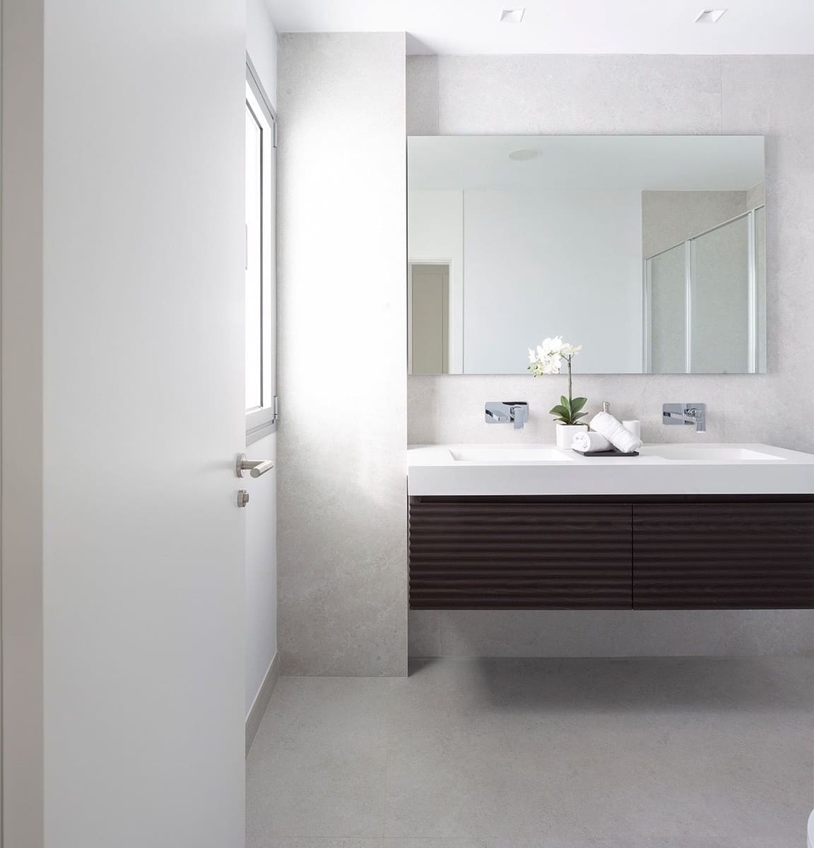 4 sypialnia Apartament na sprzedaż w Marbella z basenem garażem - 1 365 000 € (Ref: 9598672)