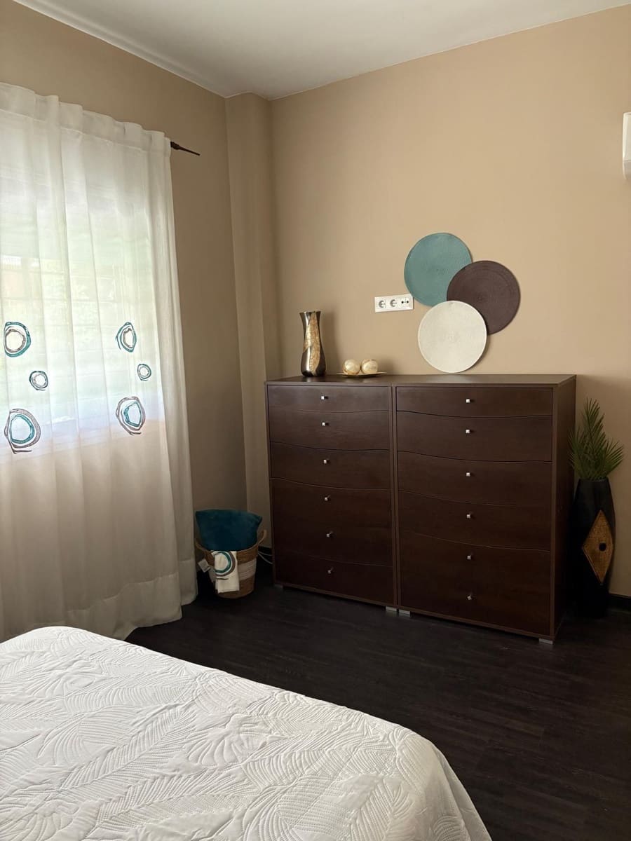 7 sypialnia Dom blizniak na sprzedaż w Llerena - 550 000 € (Ref: 9598673)