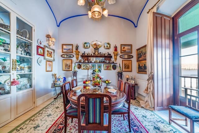 7 sypialnia Dom blizniak na sprzedaż w Llerena - 550 000 € (Ref: 9598673)