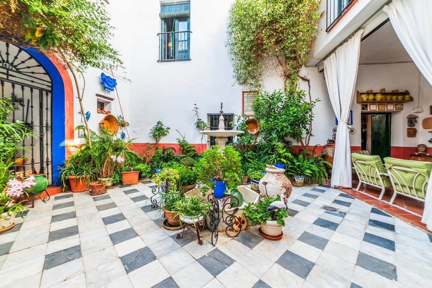 7 sypialnia Dom blizniak na sprzedaż w Llerena - 550 000 € (Ref: 9598673)