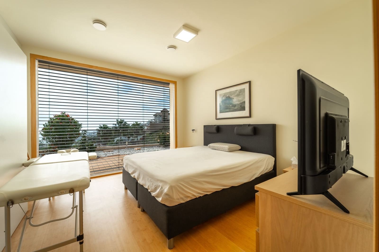 3 bedroom Villa for sale in Torrox with pool - € 995,000 (Ref: 9598674)