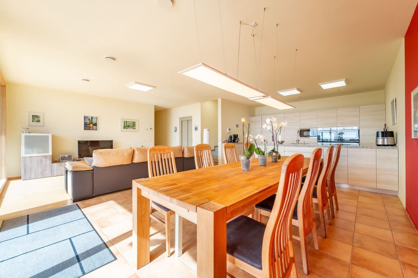 3 bedroom Villa for sale in Torrox with pool - € 995,000 (Ref: 9598674)