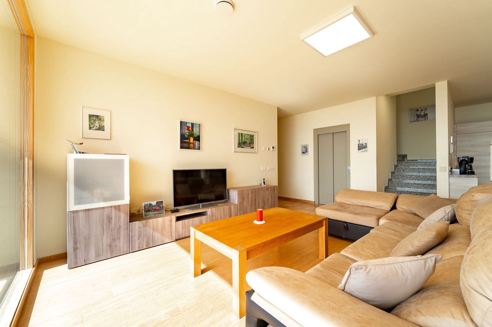 3 bedroom Villa for sale in Torrox with pool - € 995,000 (Ref: 9598674)