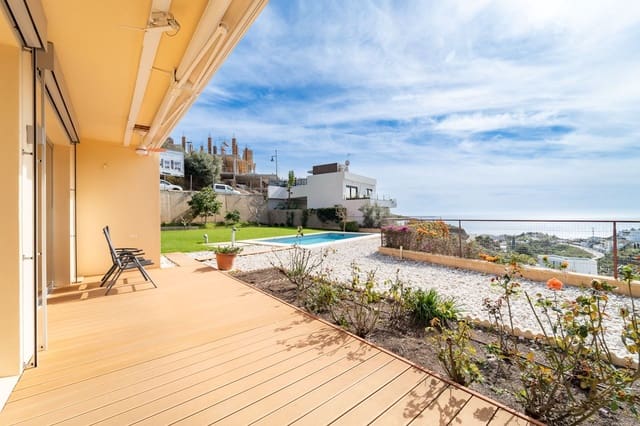3 slaapkamer Villa te koop in Torrox - € 995.000 (Ref: 9598674)