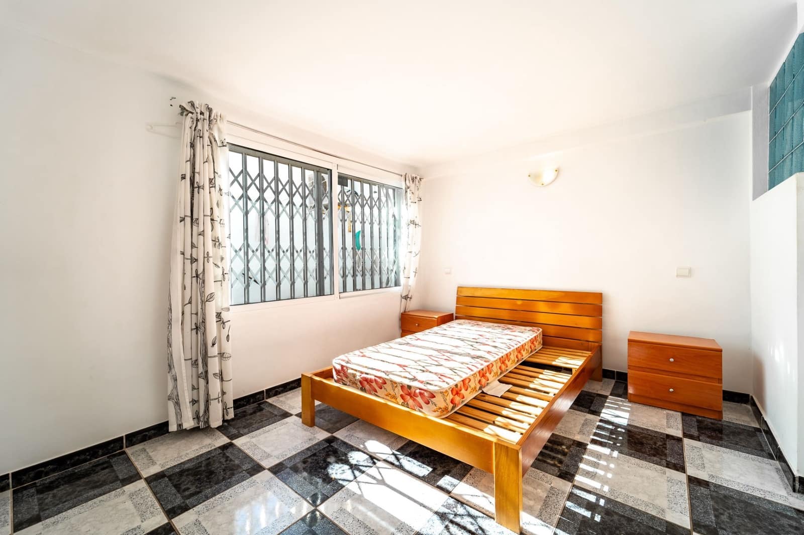 Apartamento de 4 habitaciones en Mijas en venta - 380.000 € (Ref: 9598675)