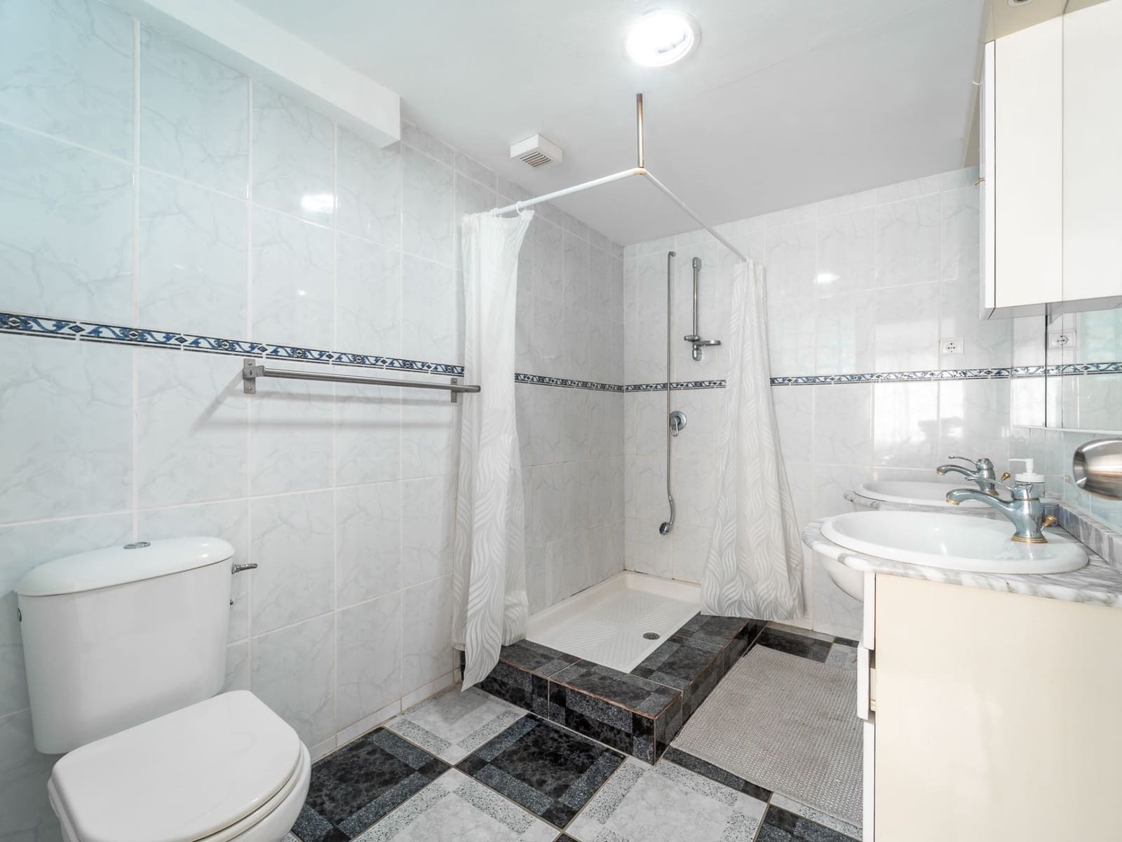 Apartamento de 4 habitaciones en Mijas en venta - 380.000 € (Ref: 9598675)