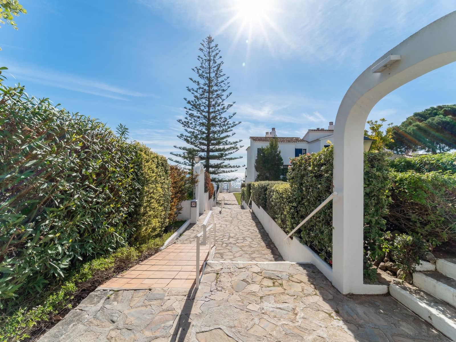 Apartamento de 4 habitaciones en Mijas en venta - 380.000 € (Ref: 9598675)