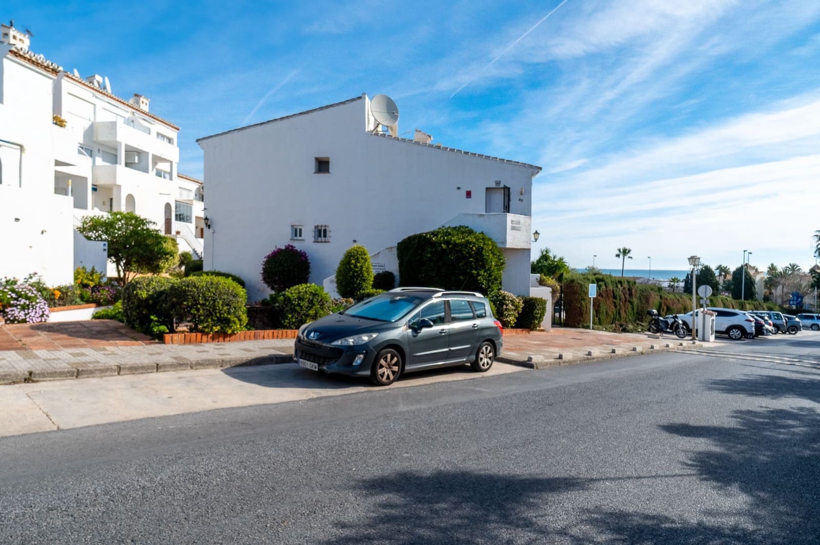 2 bedroom Apartment for sale in Mijas with pool - € 375,000 (Ref: 9598677)