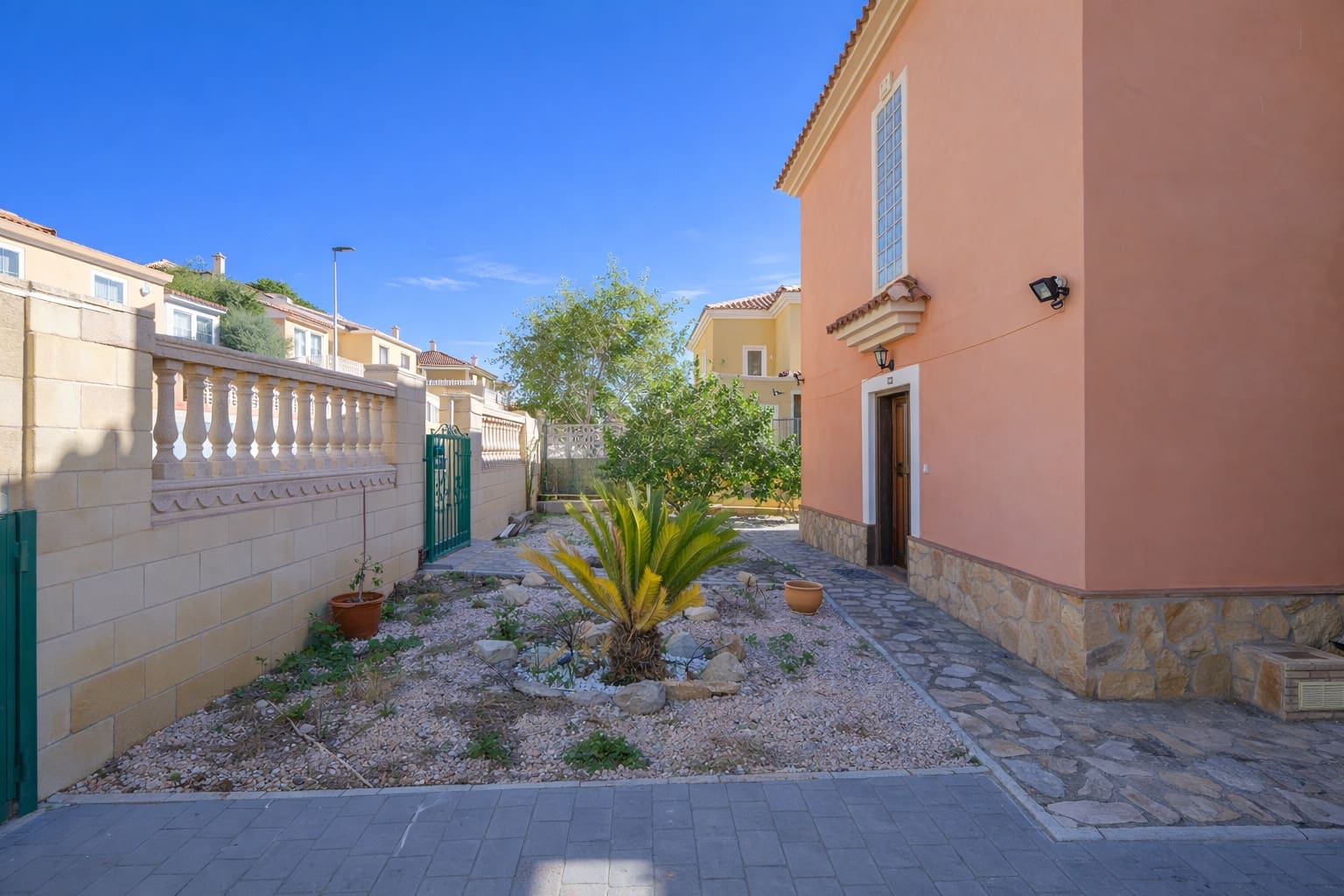 3 soveværelse Villa til salg i Muchamiel / Mutxamel med swimmingpool garage - € 360.000 (Ref: 9604578)