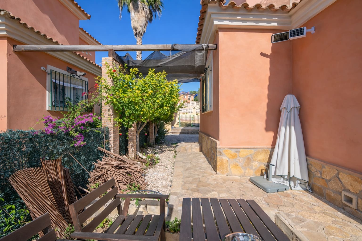 3 soveværelse Villa til salg i Muchamiel / Mutxamel med swimmingpool garage - € 360.000 (Ref: 9604578)