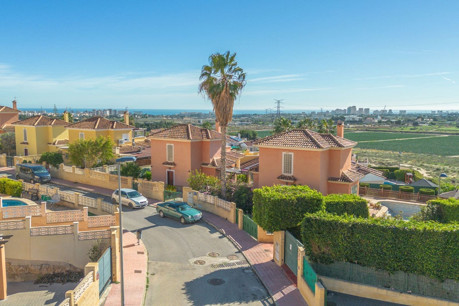 3 soveværelse Villa til salg i Muchamiel / Mutxamel med swimmingpool garage - € 360.000 (Ref: 9604578)