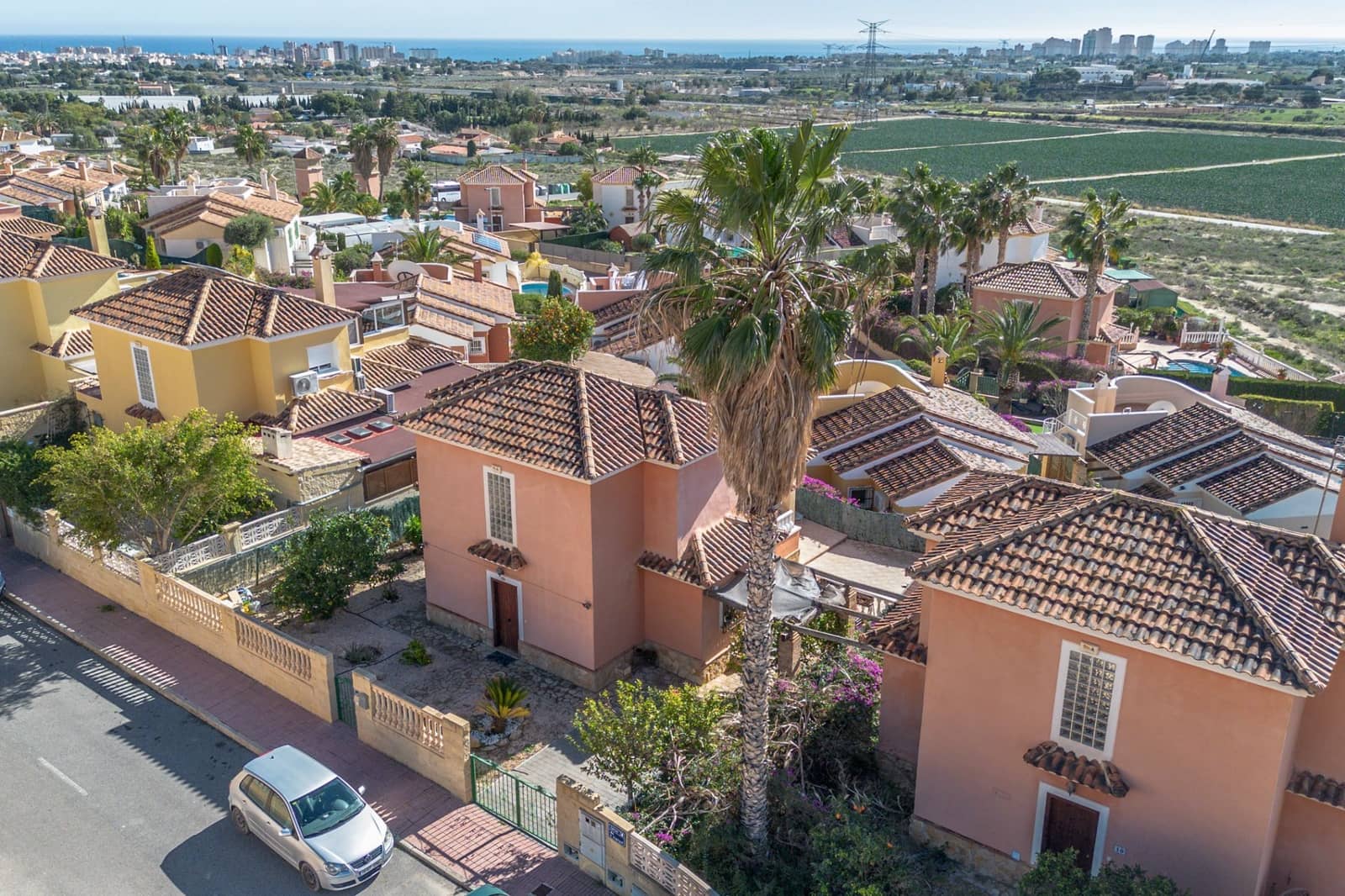 3 soveværelse Villa til salg i Muchamiel / Mutxamel med swimmingpool garage - € 360.000 (Ref: 9604578)