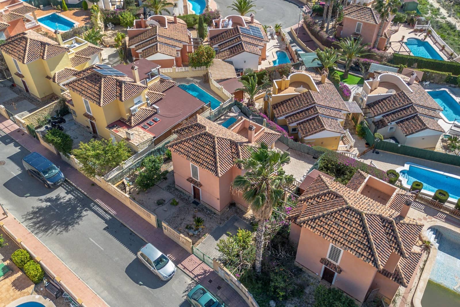 3 soveværelse Villa til salg i Muchamiel / Mutxamel med swimmingpool garage - € 360.000 (Ref: 9604578)