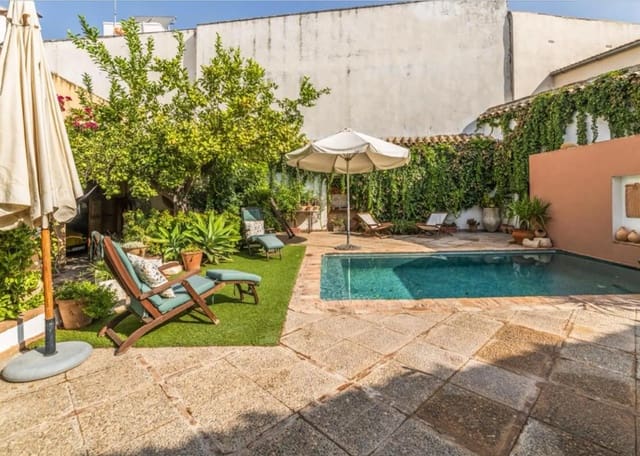 5 sypialnia Willa na sprzedaż w Miasto Sewilla z basenem garażem - 600 000 € (Ref: 9607201)