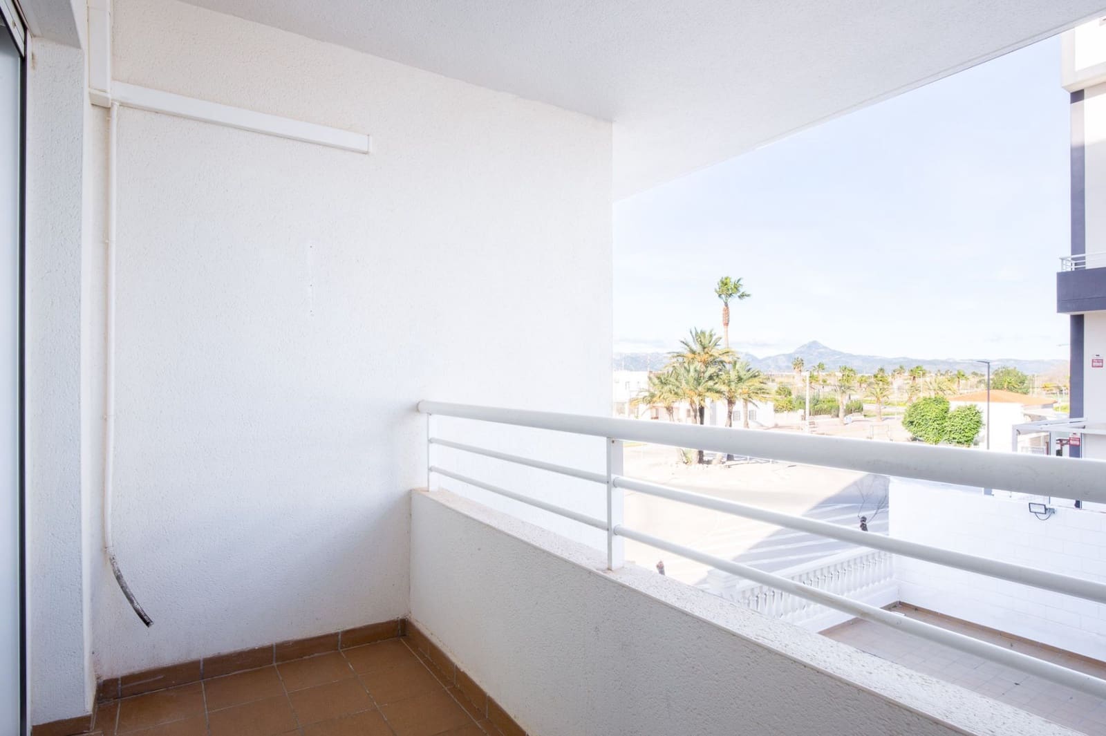 2 soverom Leilighet til salgs i Piles med svømmebasseng garasje - € 170 000 (Ref: 9614712)