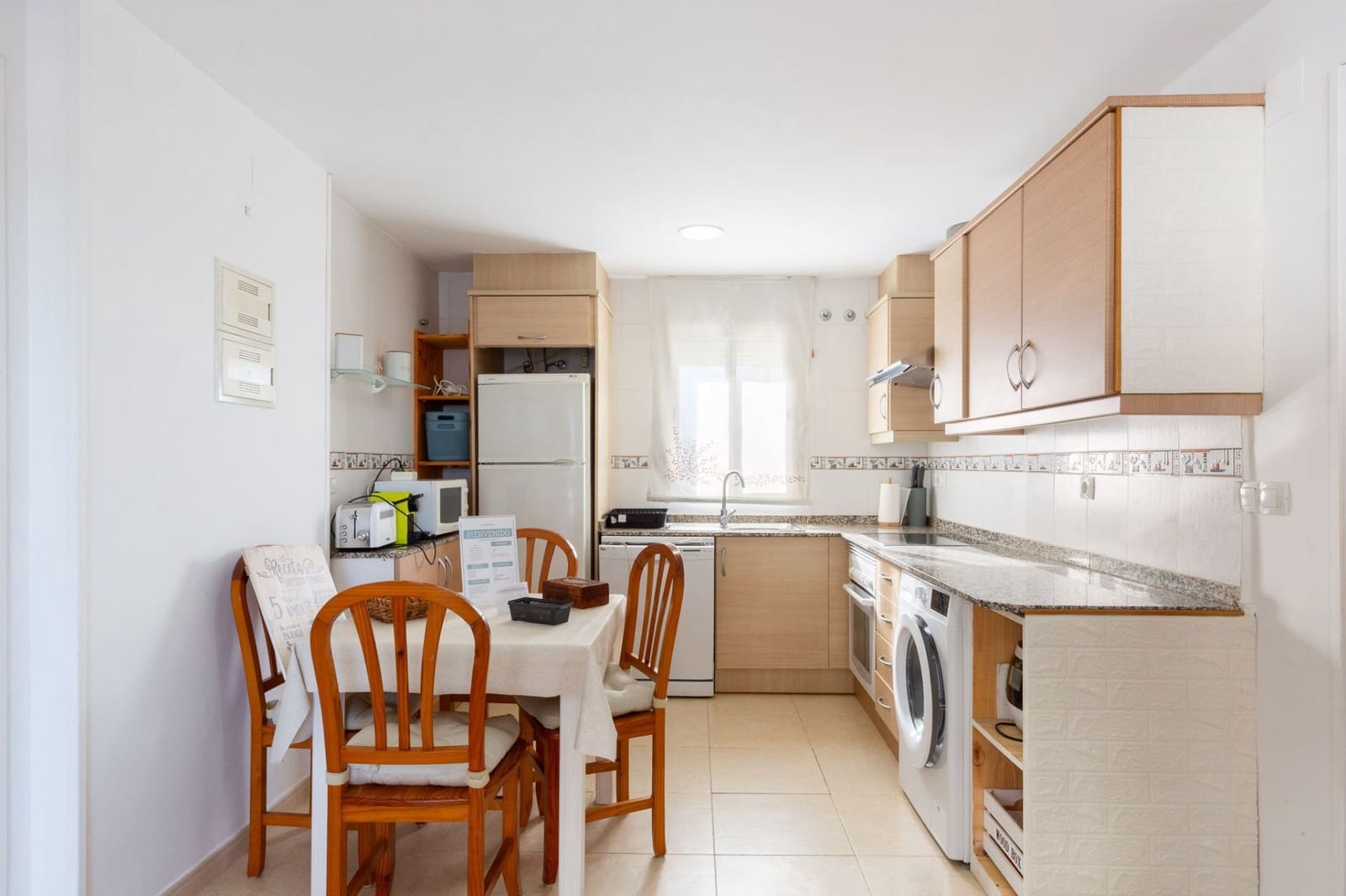 2 soverom Leilighet til salgs i Piles med svømmebasseng garasje - € 170 000 (Ref: 9614712)