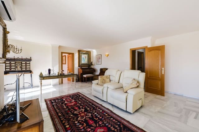 3 sovrum Takvåning till salu i Benalmádena med pool garage - 735 000 € (Ref: 9614713)