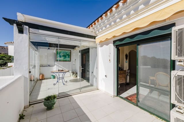 Ático de 3 habitaciones en Benalmádena en venta con piscina garaje - 735.000 € (Ref: 9614713)