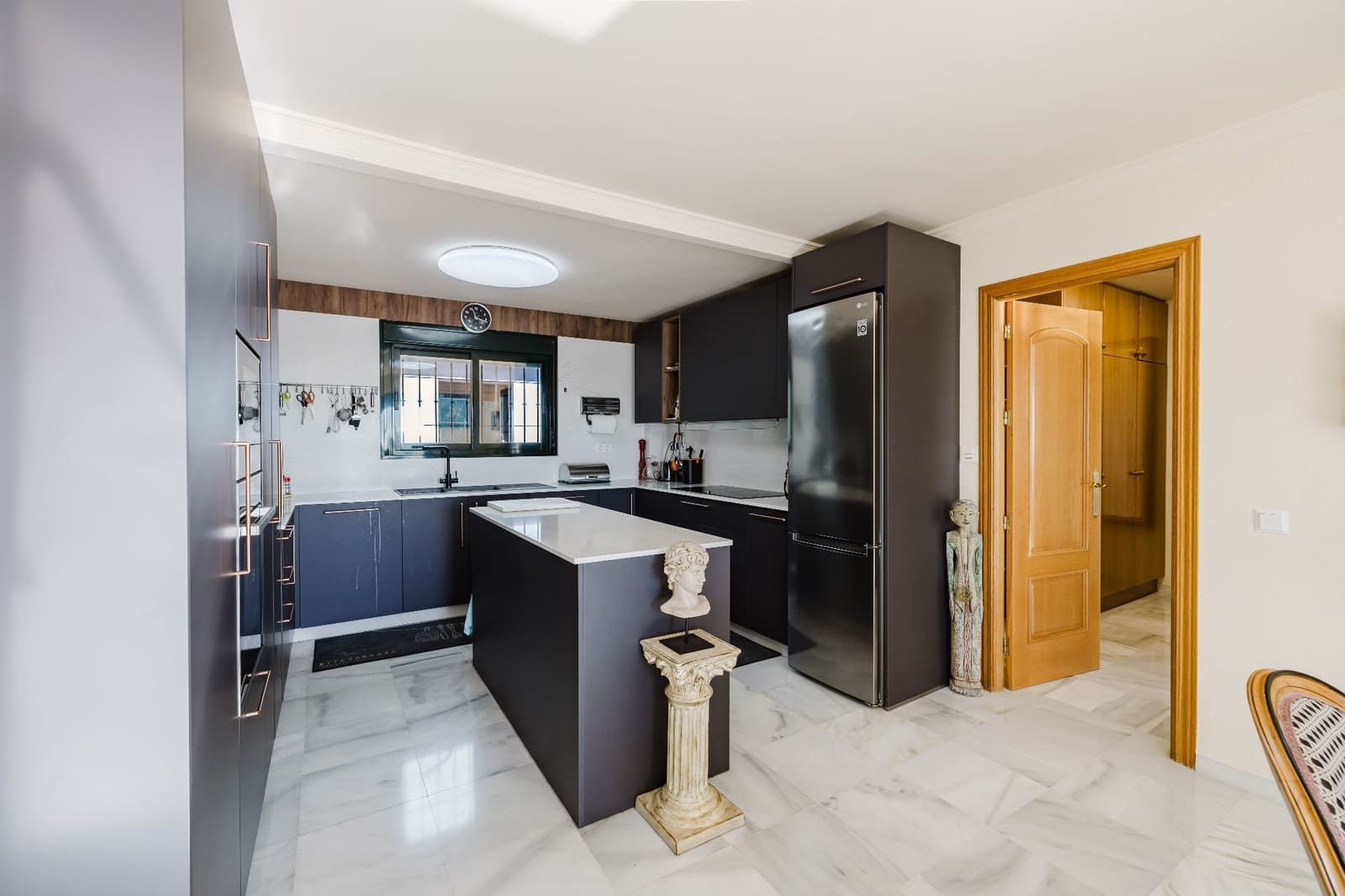 3 sovrum Takvåning till salu i Benalmadena med pool garage - 735 000 € (Ref: 9614713)