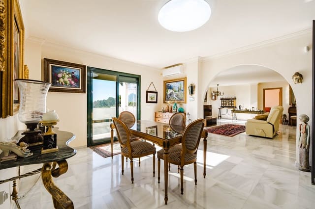 3 sovrum Takvåning till salu i Benalmádena med pool garage - 735 000 € (Ref: 9614713)