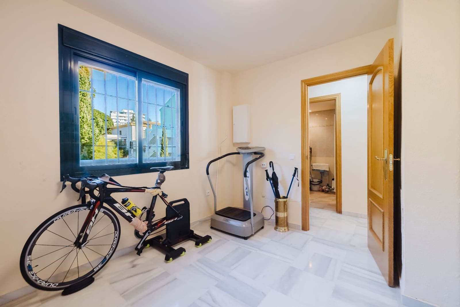 3 sovrum Takvåning till salu i Benalmadena med pool garage - 735 000 € (Ref: 9614713)