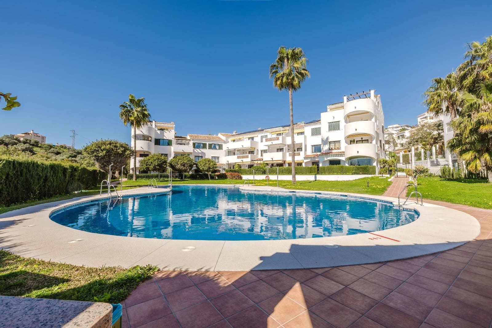 3 sovrum Takvåning till salu i Benalmadena med pool garage - 735 000 € (Ref: 9614713)