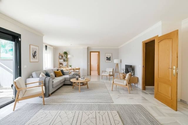 Ático de 3 habitaciones en Benalmádena en venta con piscina garaje - 735.000 € (Ref: 9614713)