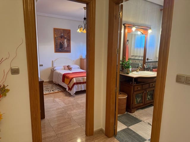 6 bedroom Villa for sale in Alguazas with pool garage - € 365,000 (Ref: 9614715)