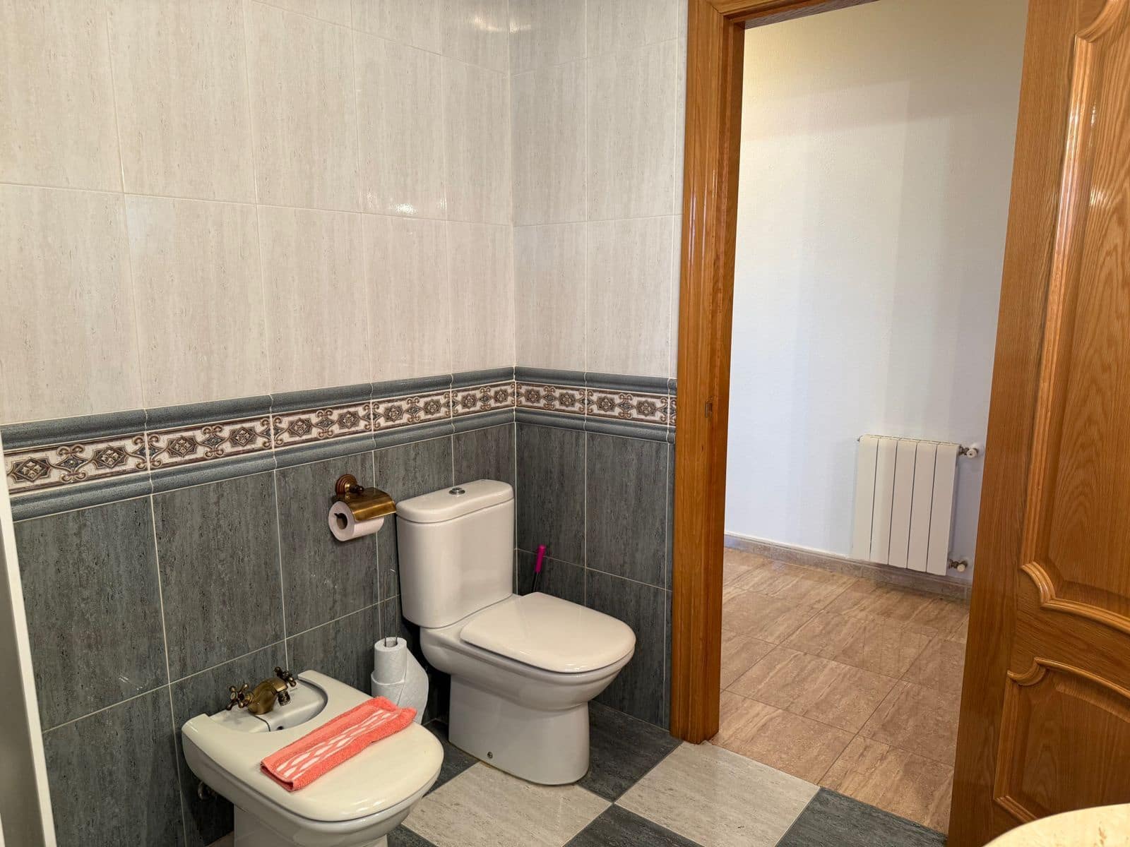 6 bedroom Villa for sale in Alguazas with pool garage - € 365,000 (Ref: 9614715)