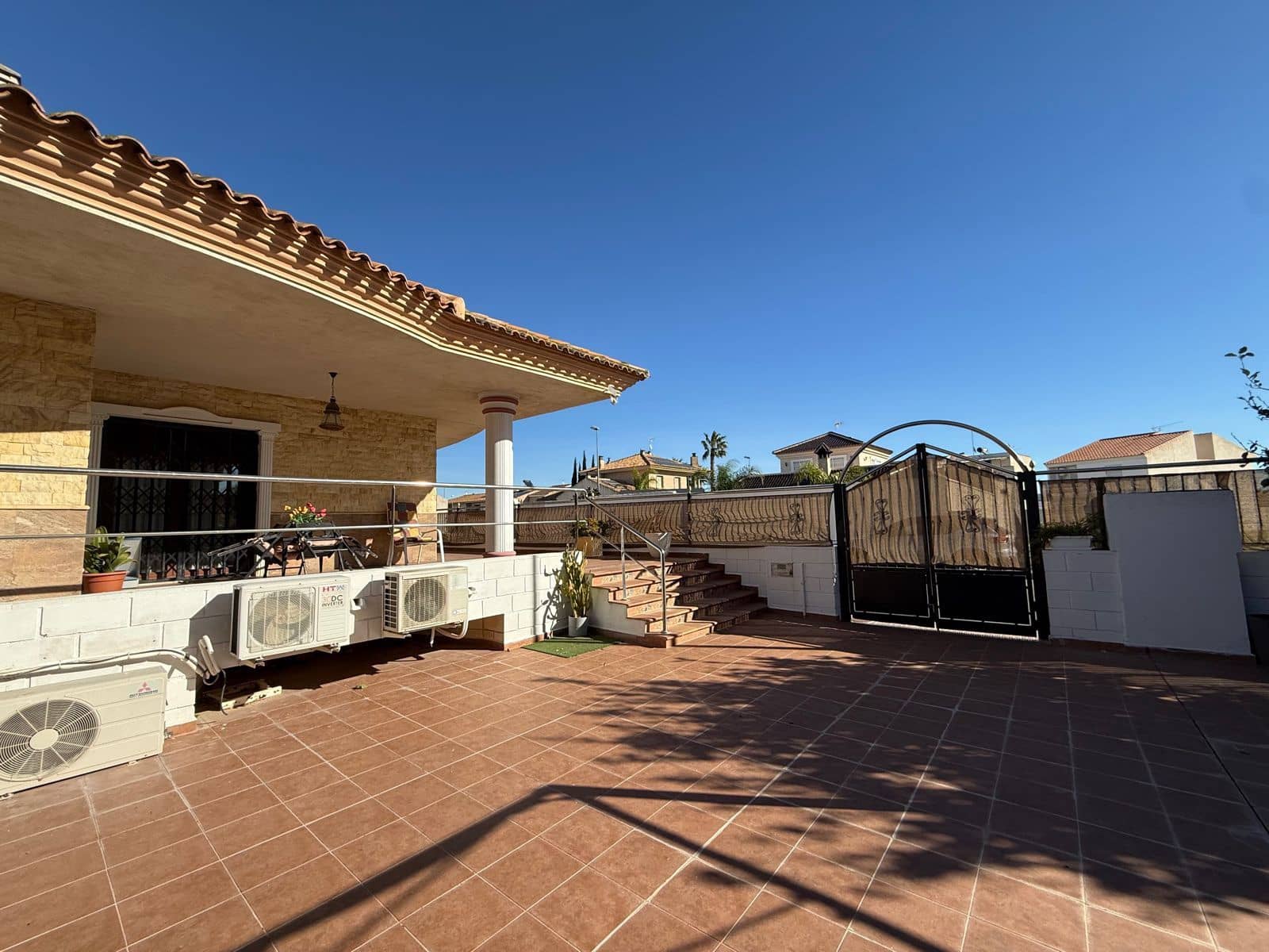 6 bedroom Villa for sale in Alguazas with pool garage - € 365,000 (Ref: 9614715)