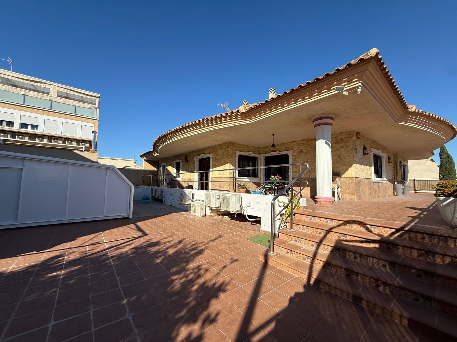 6 bedroom Villa for sale in Alguazas with pool garage - € 365,000 (Ref: 9614715)