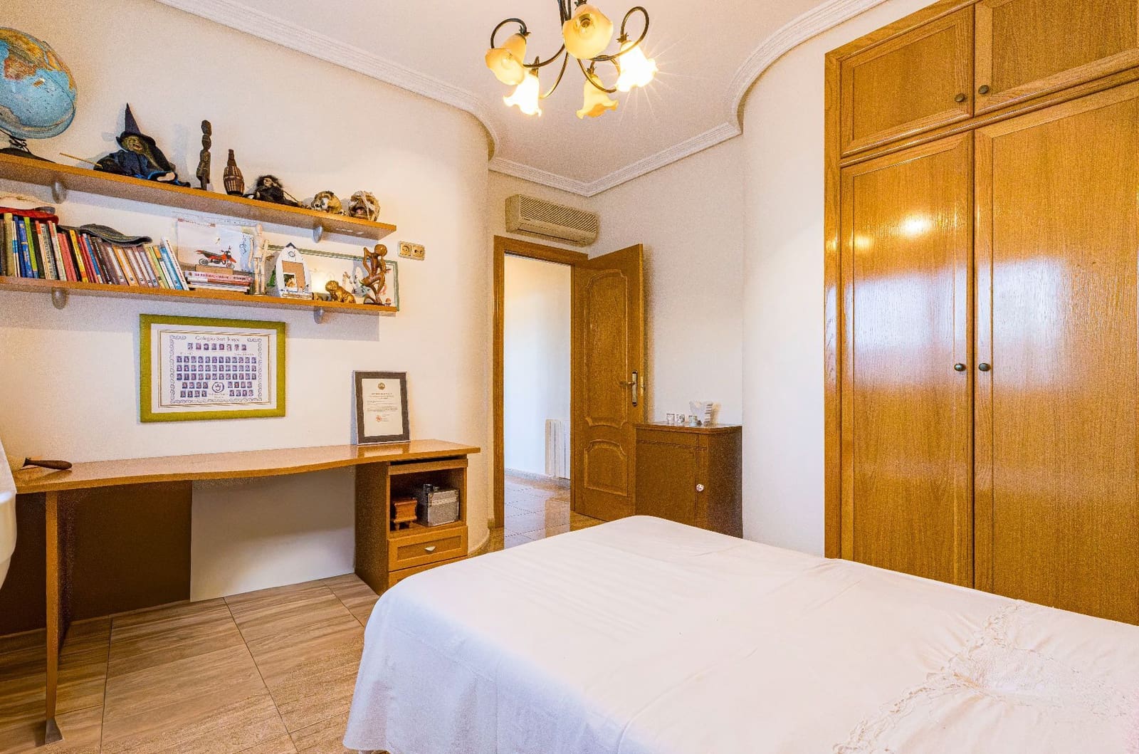 6 bedroom Villa for sale in Alguazas with pool garage - € 365,000 (Ref: 9614715)