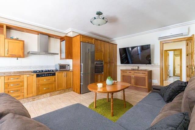 Chalet de 6 habitaciones en Alguazas en venta con piscina garaje - 365.000 € (Ref: 9614715)